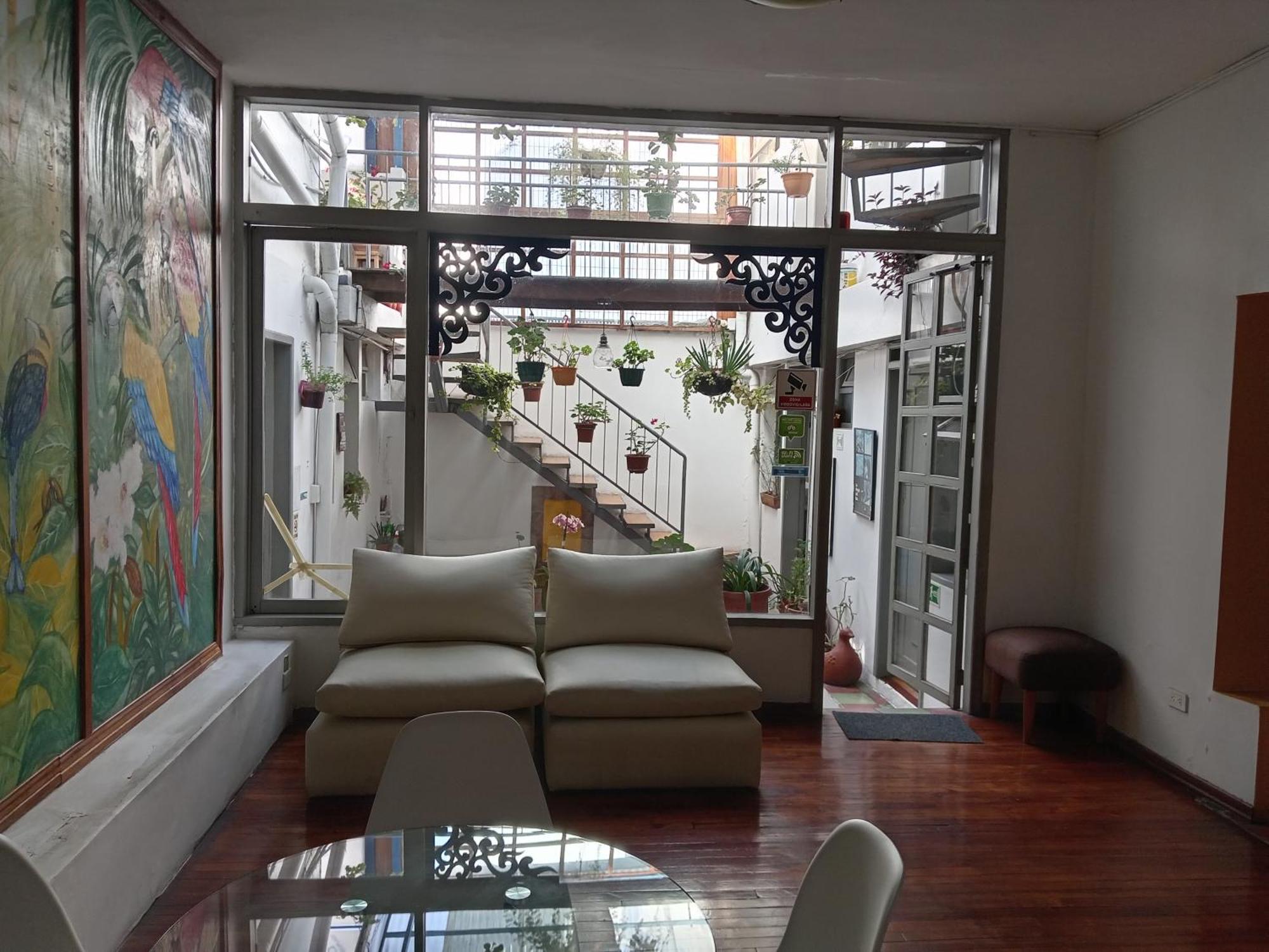 Hostal Posada Del Maple Quito Exterior photo